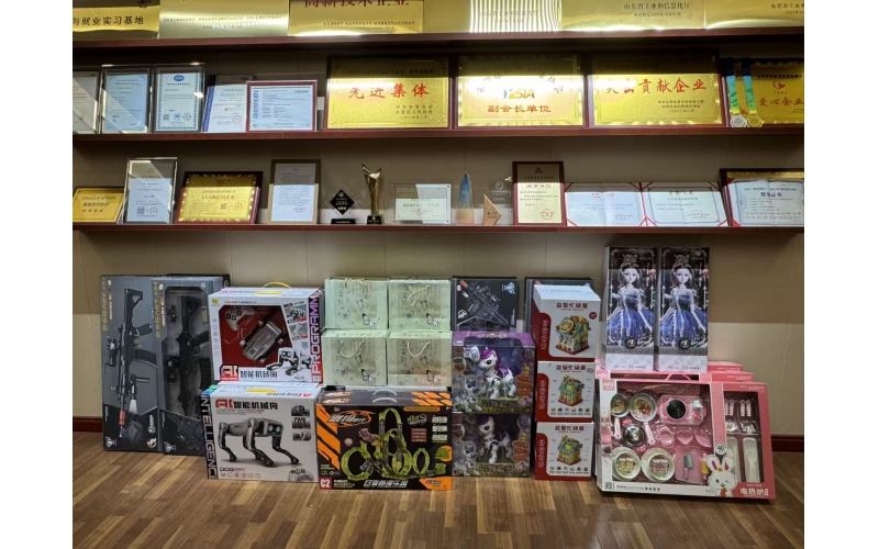 福啟新歲·駿躍前程｜哲遠(yuǎn)科技發(fā)放2026春節(jié)福利